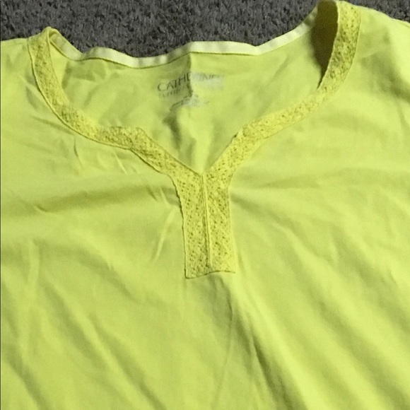 Catherine’s top - Picture 4 of 4